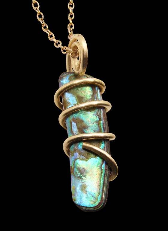 TW: 5.2 grams Abalone Pau Shell Pendant in Merlin's Gold #50