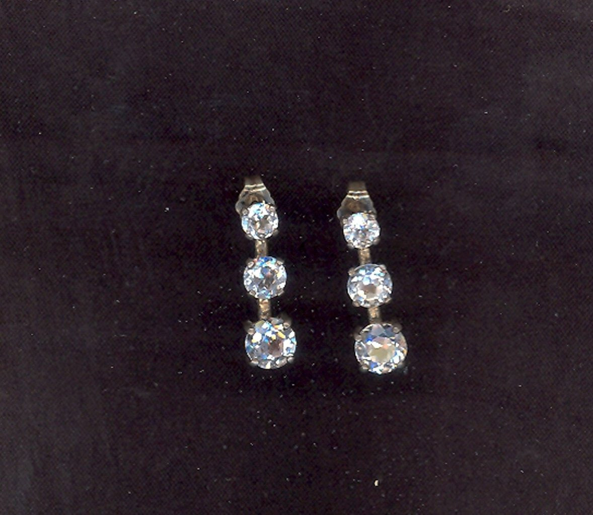 3 Stone Round Natural Silver White Topaz 925 Sterling Silver Earrings Sex Drive