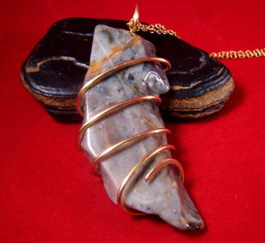 Gorgeous Agate Pendant in Bronze Merlin's Gold 3