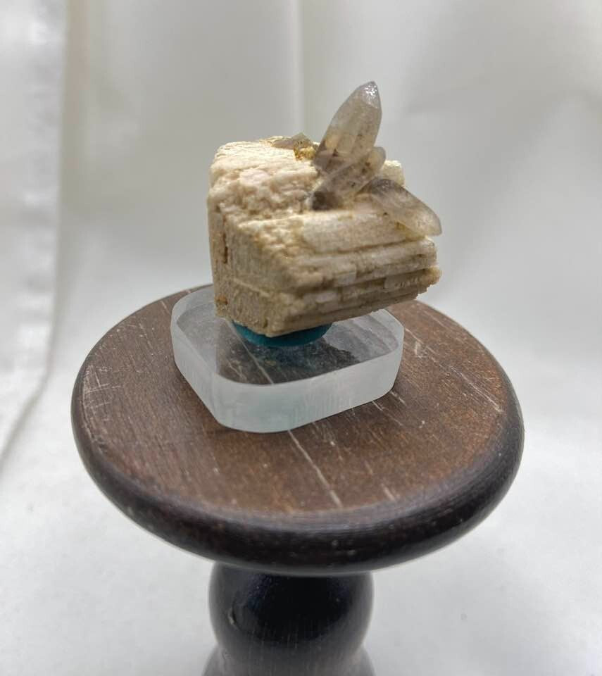 QUARTZ SMOKY CRYSTALS: LAKE GEORGE, TELLER COUNTY, COLORADO, USA -1979