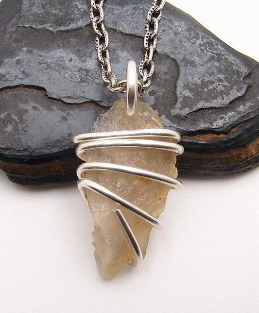 RARE BLACK DRAGON QUARTZ PENDANT IN STERLING SILVER #952