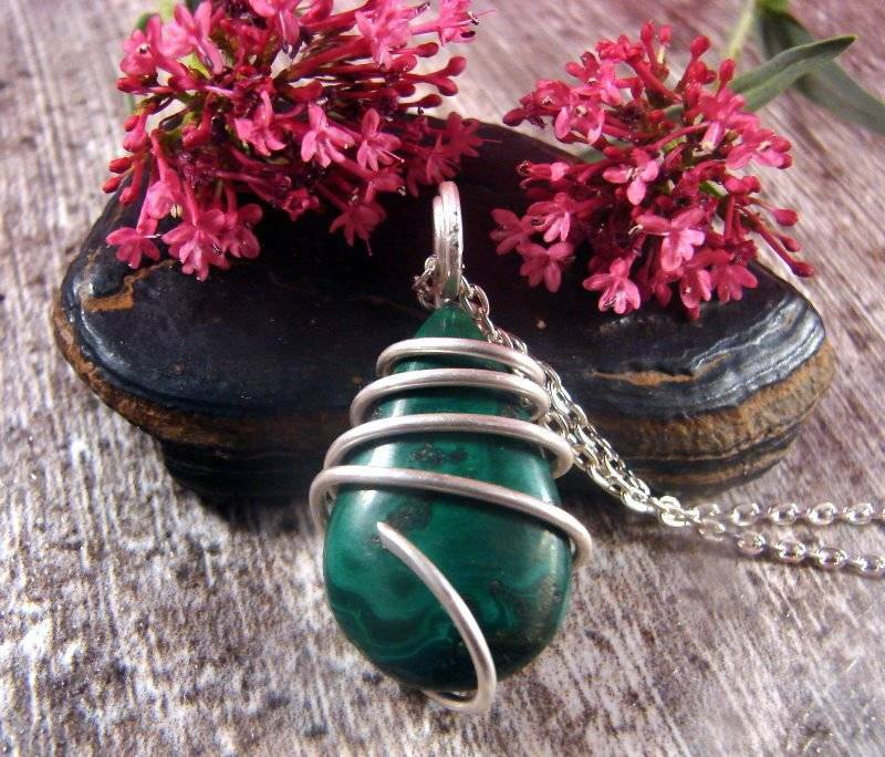Malachite Forest Green Hand Forged Art Wrap Pendant SS Sterling Silver