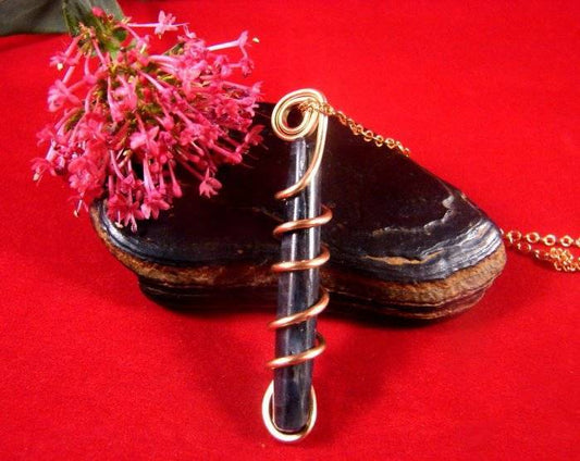 Blue Kyanite Gemstone Pendant Necklace MERLIN'S GOLD 114