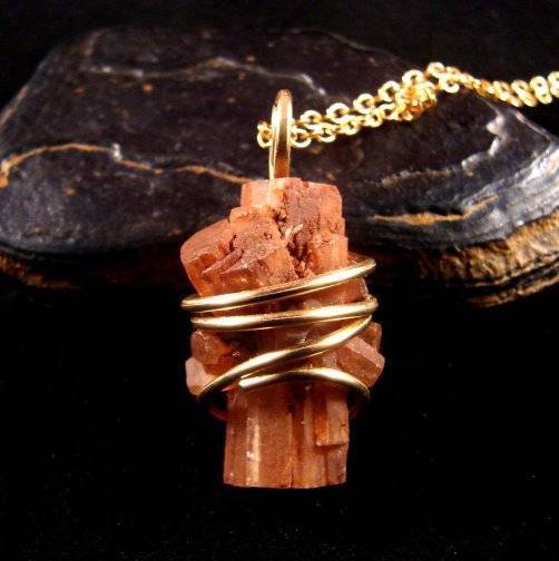 Aragonite Star Crystal Pendant Bronze 3