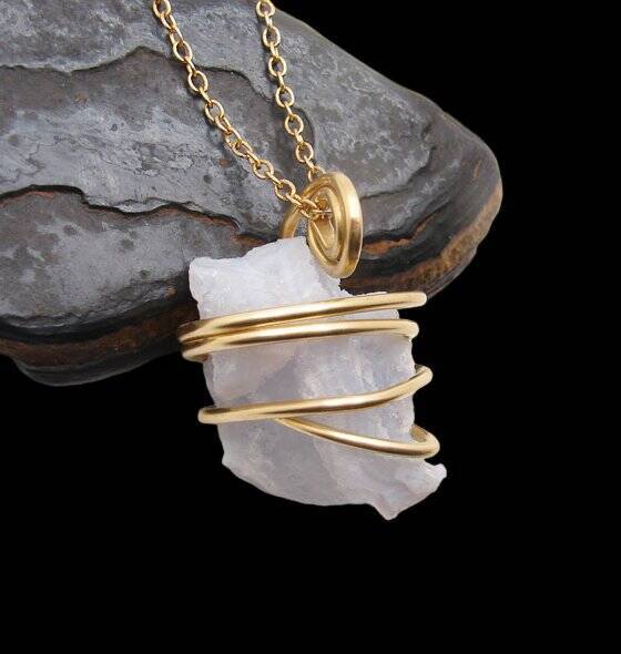 Beautiful Blue Chalcedony Agate Pendant Merlin's Gold #101