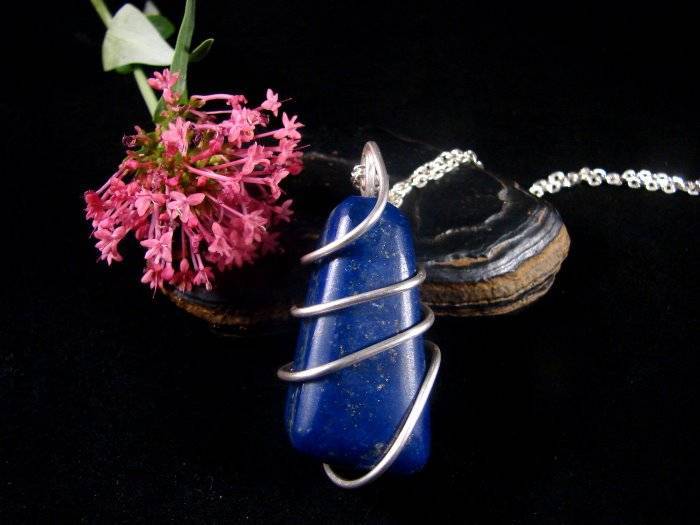 Afghanistan Blue Lapis Lazuli Crystal Pendant in Sterling Silver SS #57