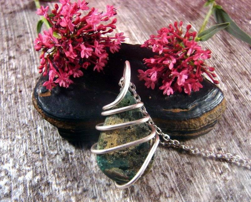 Malachite Forest Green Hand Forged Art Wrap Pendant SS Sterling Silver