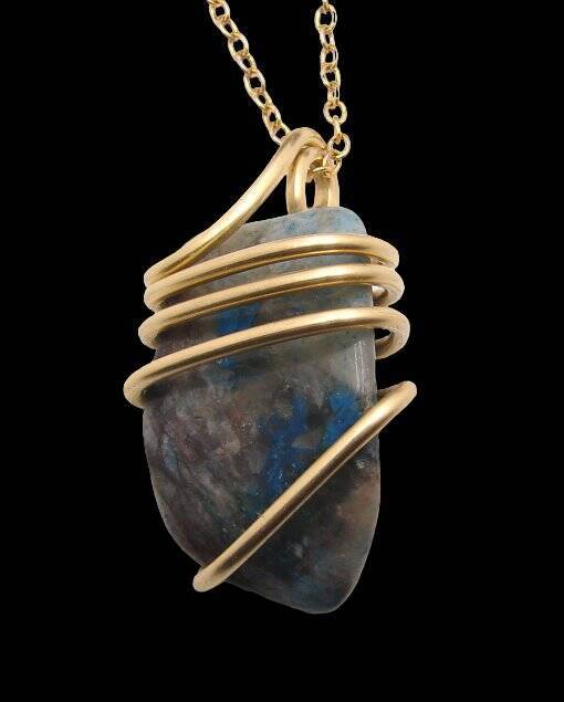 AJOITE IN QUARTZ, SHATTUCKITE, CHRYSOCOLLA PENDANT IN MERLIN'S GOLD #3062