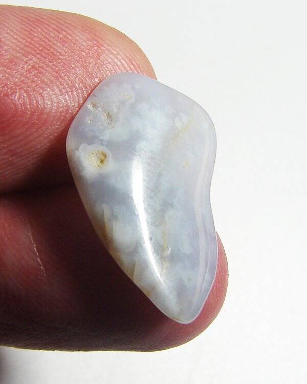 1.5 grams GENUINE ELLENSBURG TRUE BLUE AGATE, MEDIUM BLUE #47