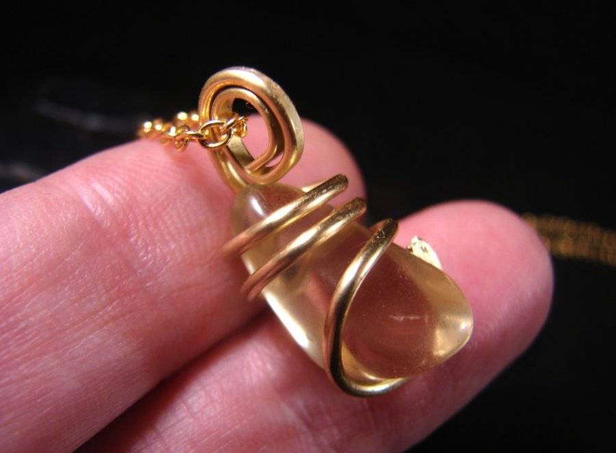 Golden Labradorite Hand Forged Pendant Merlins Gold Bronze Creativity 11