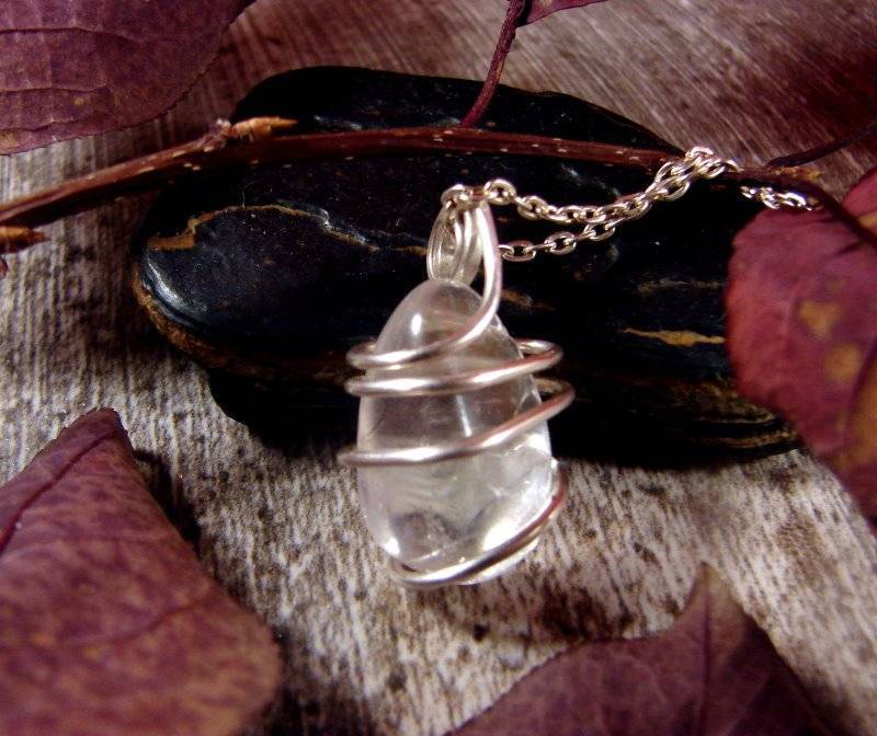 LUMINOUS FANTASY AURA TITANIUM CRYSTAL PENDANT STERLING SILVER REIKI #3