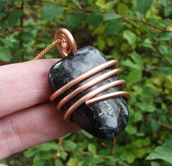 Natural Arfvedsonite Astrophyllite Pendant RUSSIAN Psychic Visions Crystal #12