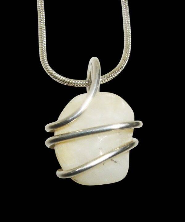 MUSTIKA FISH PEARL BEZOAR STONE AMULET PENDANT - FOUND DEEP INSIDE WILD FISH #51