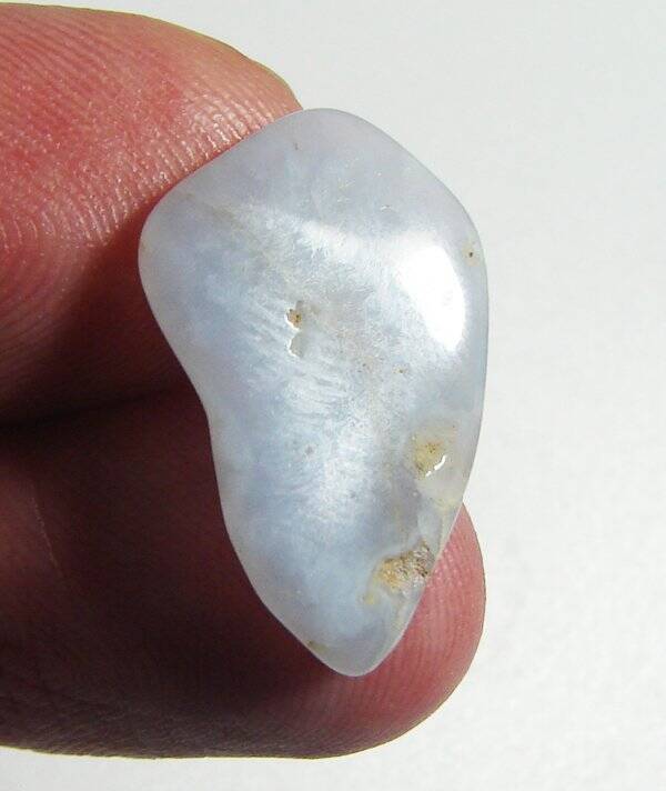 1.5 grams GENUINE ELLENSBURG TRUE BLUE AGATE, MEDIUM BLUE #47