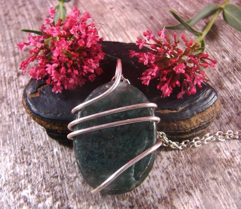 MOSS AGATE CRYSTAL PENDANT NECKLACE STERLING SILVER REIKI #5