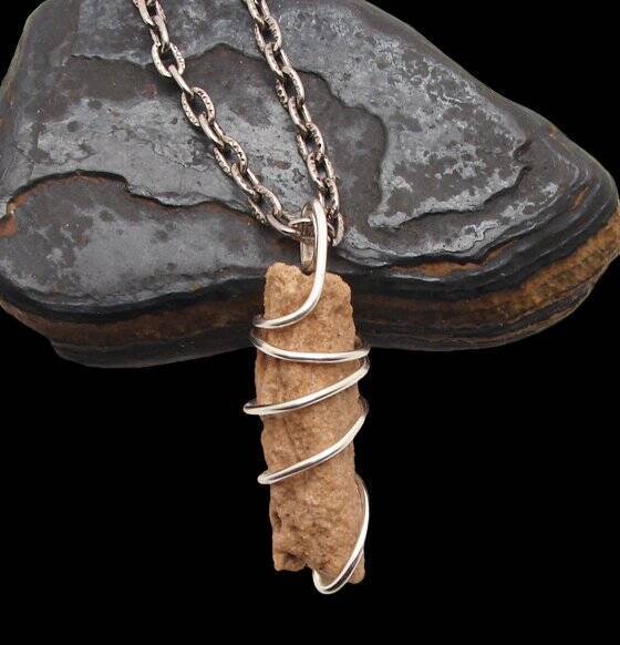 RARE UNUSUAL PRAYER PIPE LIGHTNING STRIKE SARAHA DESERT FULGURITE CRYSTAL #351