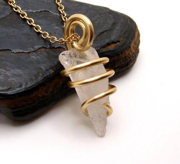 SATYALOKA PENDANT GATHERED BY MONKS INDIA ENLIGHTENMENT Merlin's Gold #321