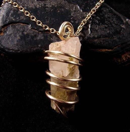 DELPHI ORACLE QUARTZ PENDANT GOLD MAGIC INCREASE SPIRITUALITY LOVE #32