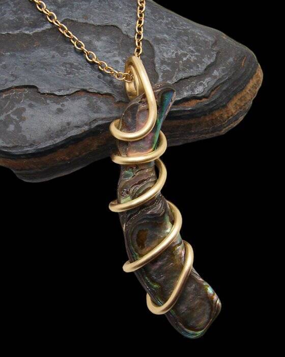 TW: 7.2 grams Abalone Pau Shell Pendant in Merlin's Gold #22