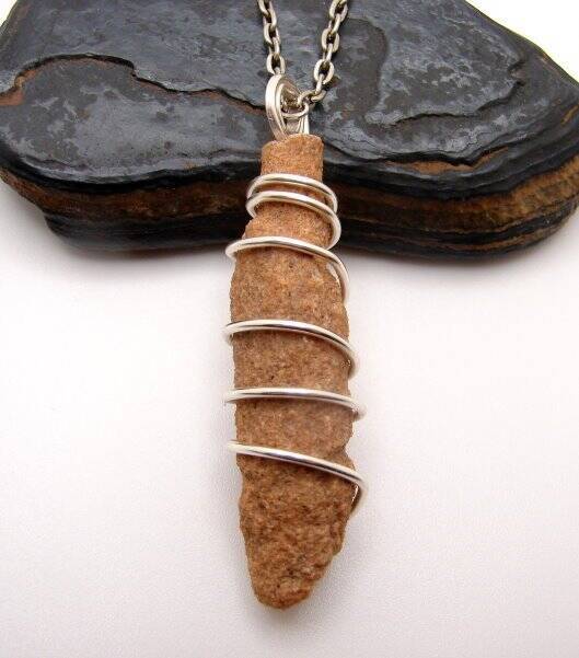RARE UNUSUAL PRAYER PIPE LIGHTNING STRIKE SARAHA DESERT FULGURITE CRYSTAL #908