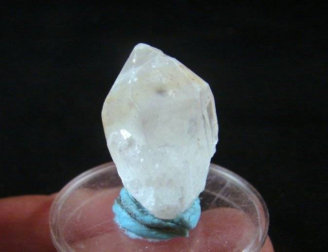  STAR QUARTZ Crystal with Black Hollandite Stars Inside Madagascar 1