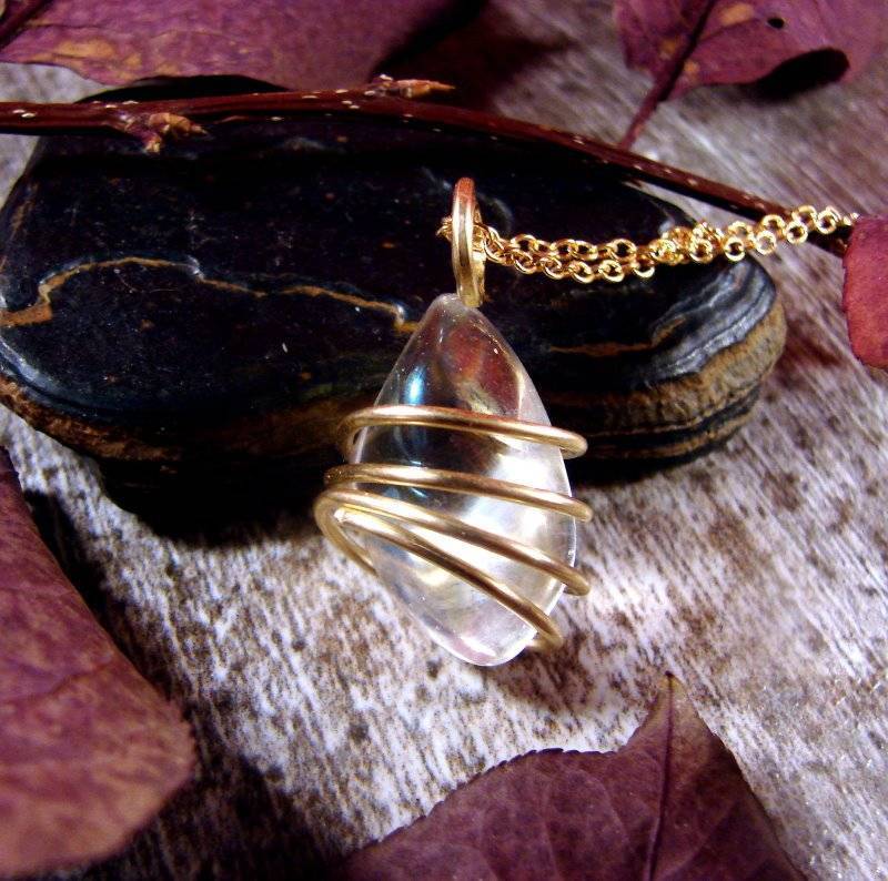 FANTASY AURA TITANIUM CRYSTAL NECKLACE IN BRONZE GOLD REIKI #11