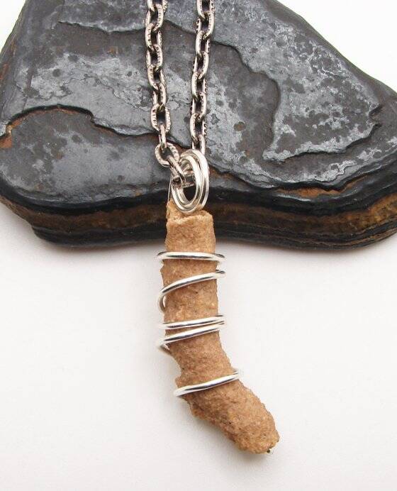 RARE UNUSUAL PRAYER PIPE LIGHTNING STRIKE SARAHA DESERT FULGURITE CRYSTAL #354
