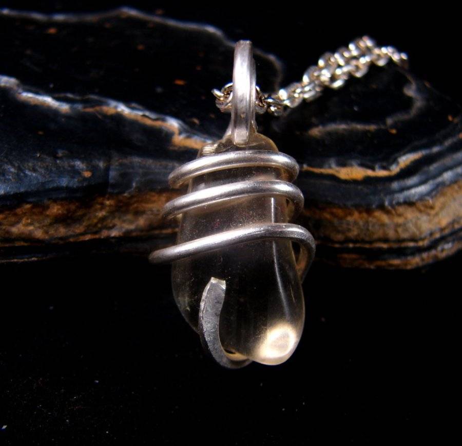 Golden Labradorite Hand Forged Pendant Sterling Silver Creativity 21