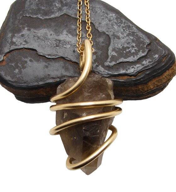 RARE BLACK DRAGON QUARTZ PENDANT IN BRONZE MERLIN'S GOLD 350