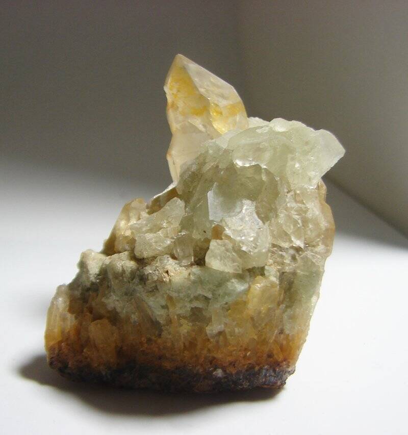 OLD COLLECTION OLD MINER GOLDEN QUARTZ GREEN FLUORITE NEW HAMPSHIRE #1