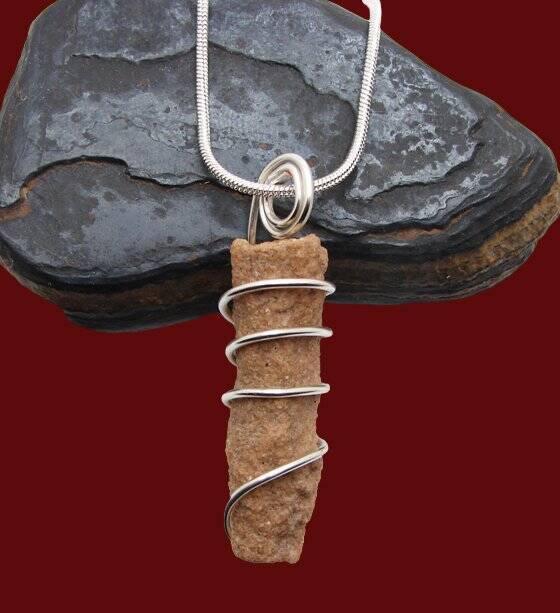 RARE UNUSUAL PRAYER PIPE LIGHTNING STRIKE SARAHA DESERT FULGURITE CRYSTAL #252